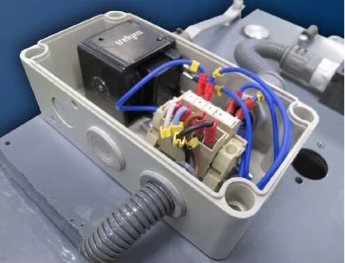 Подъемник четырехстоечный для сход-развала 5.5 тонн Velyen 4ED0600