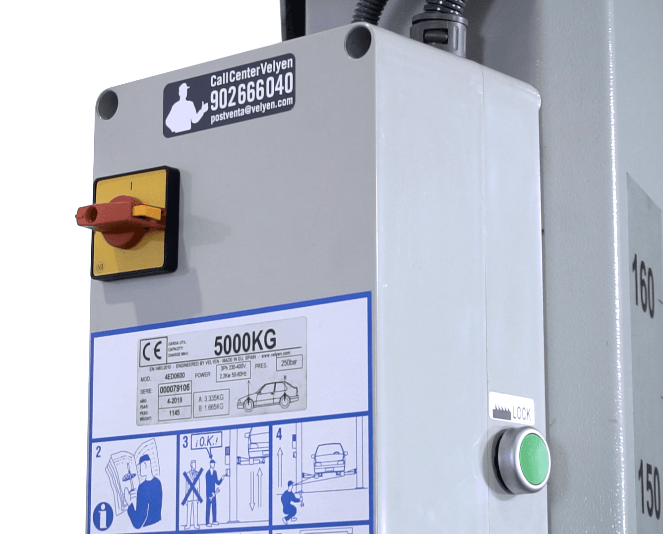 Подъемник четырехстоечный для сход-развала 5.5 тонн Velyen 4ED0600