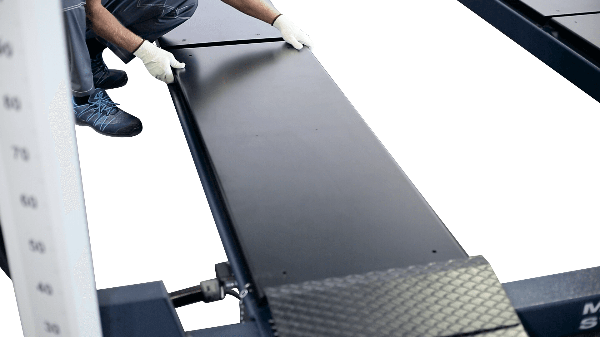 Подъемник четырехстоечный для сход-развала 5.5 тонн Velyen 4ED0600