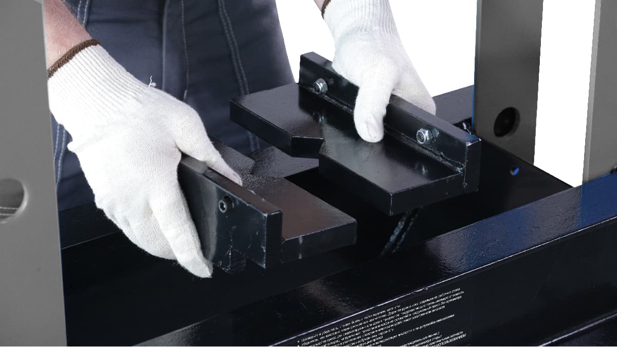 Пресс гидравлический с ручным приводом 30 тонн KraftWell KRWPR30