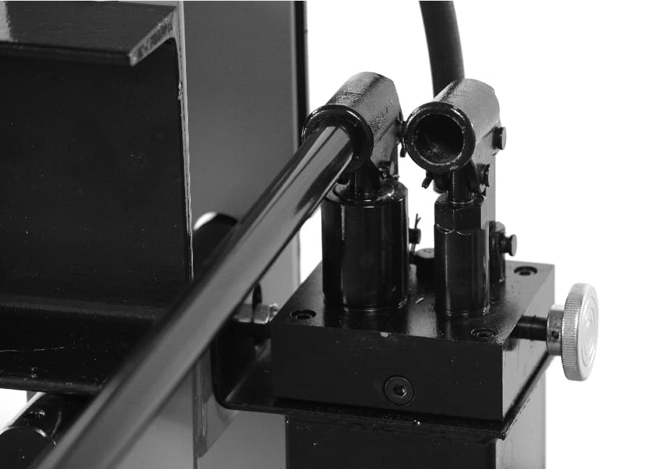 Пресс гидравлический с ручным приводом 30 тонн KraftWell KRWPR30