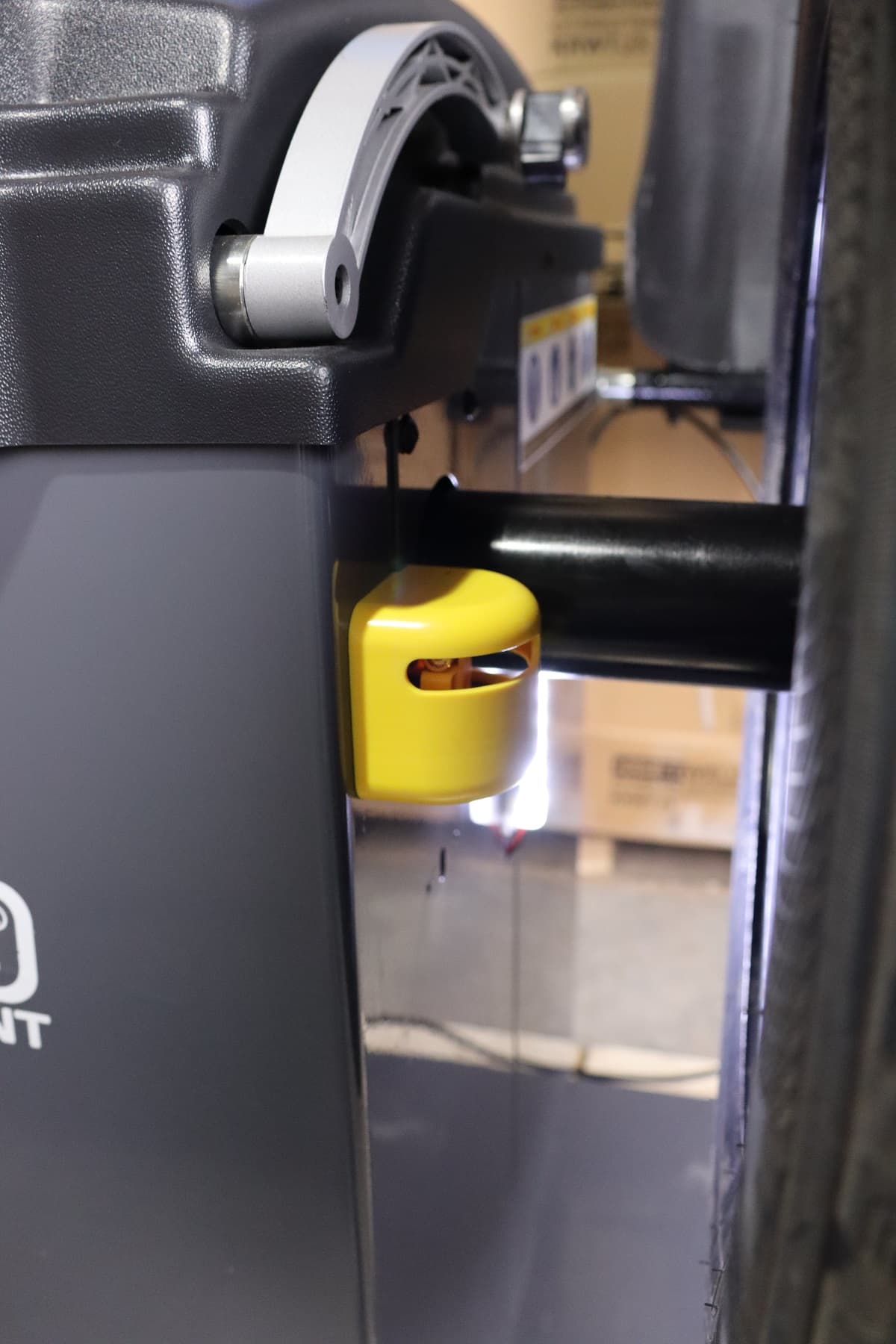 Балансировочный станок KraftWell GRAVITA KRW245 — упаковка и комплектация