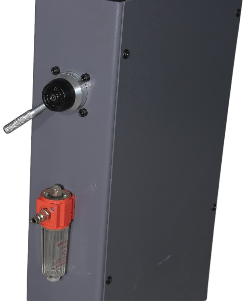 KraftWell VERTA KRW244E — крепёжный узел вала и быстрозажимная гайка