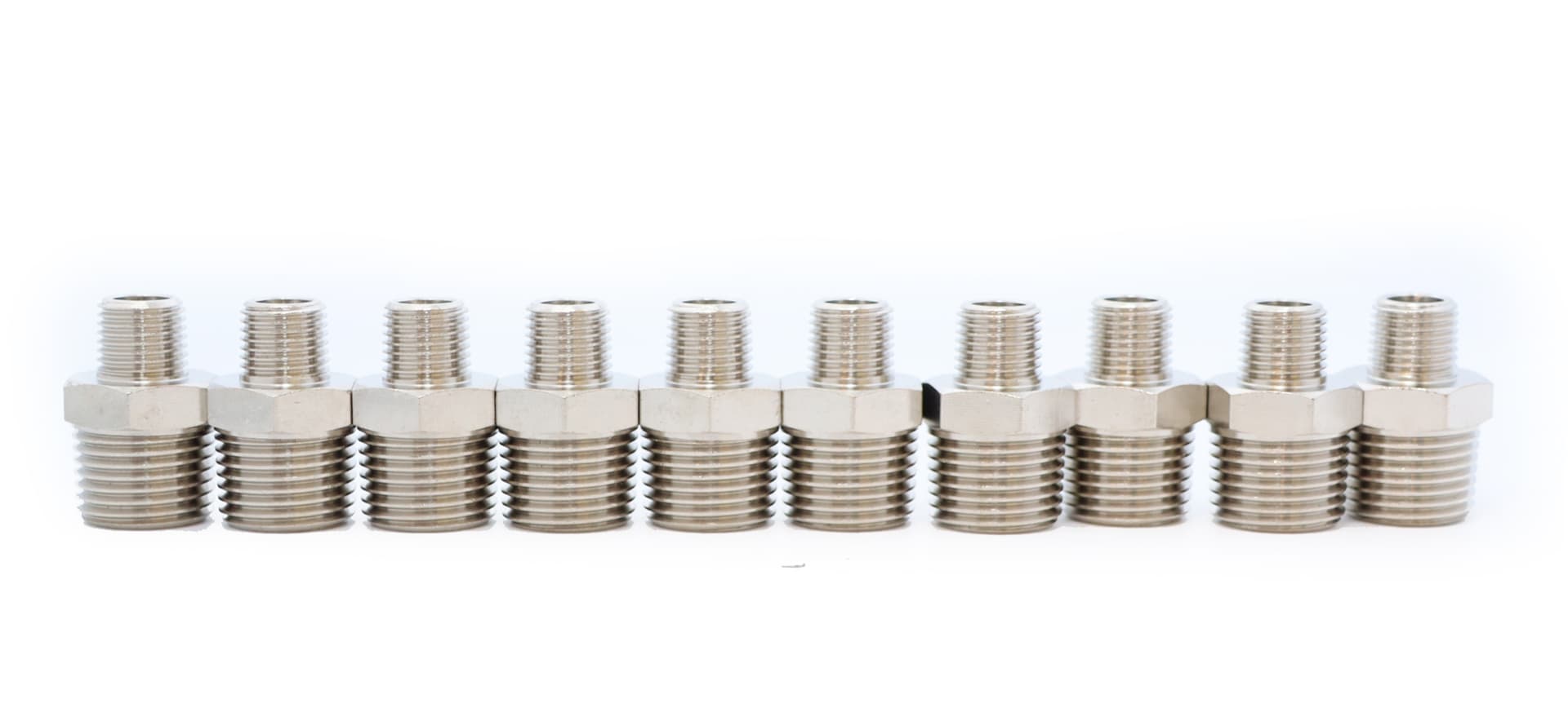 Переходник резьбовой M1/2″ — M1/4″, 10 шт KraftWell KRW-TF12M14M-10