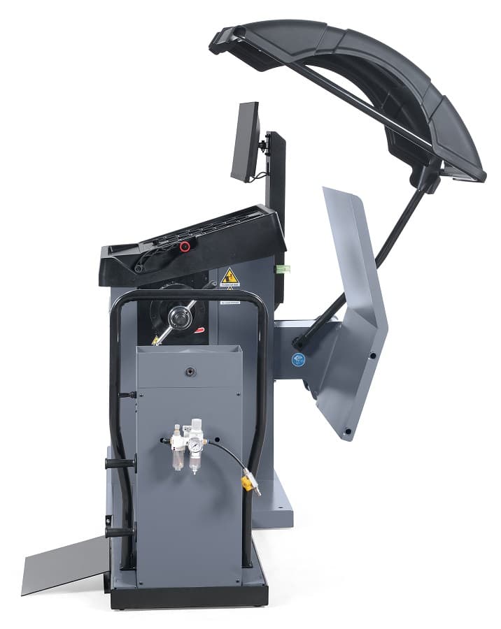 KraftWell MAXIMA KRW245TE — пневмолифт для подъёма колеса