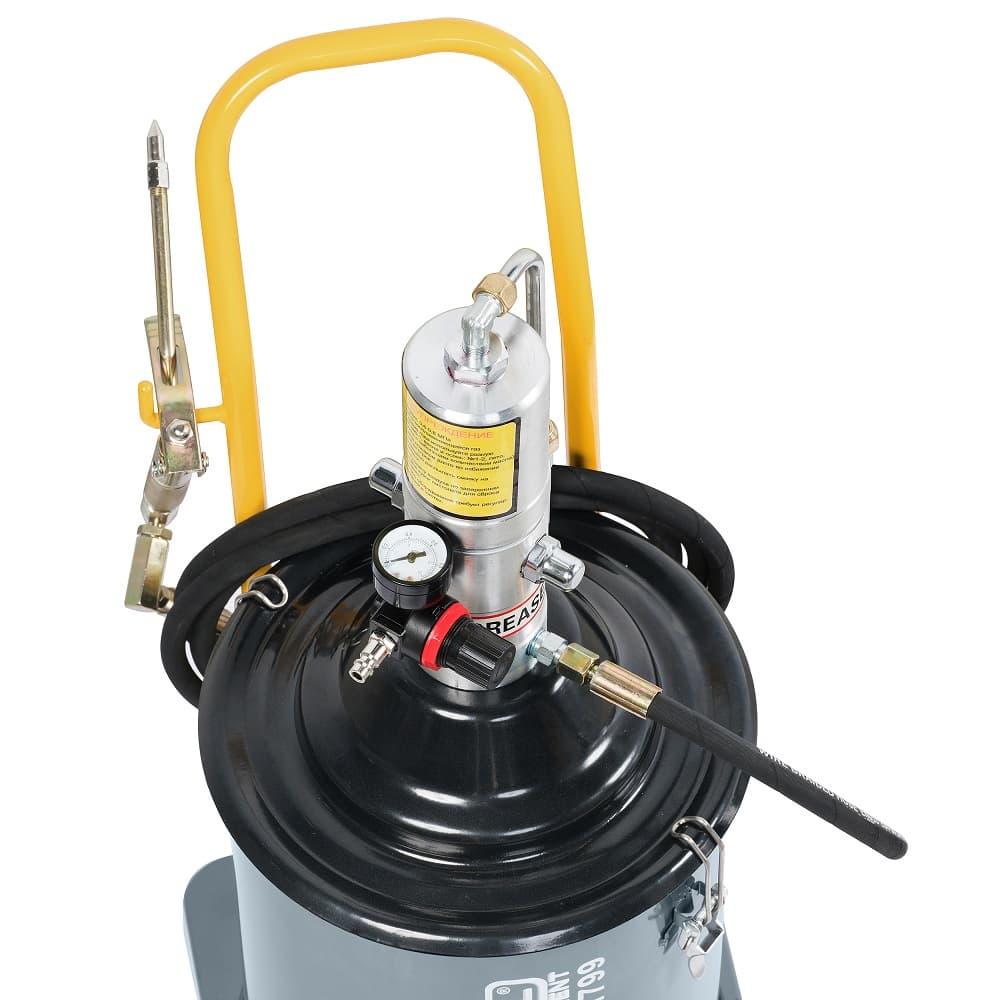 Нагнетатель солидола пневматический 20 л. KraftWell KRW1799.PN