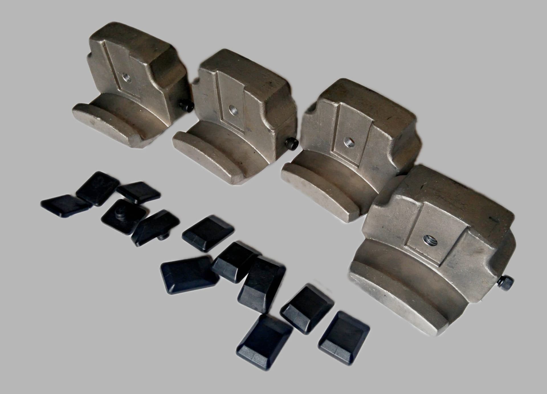 Накладки защитные KraftWell H993 для литых дисков