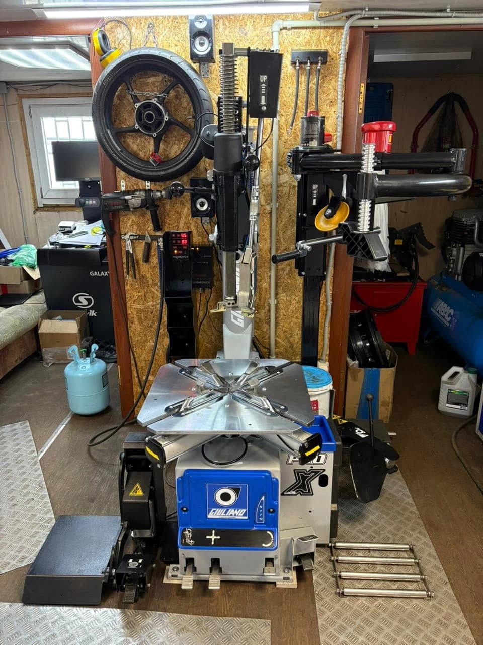 Giuliano SX119 PRO DUO — монтажная головка с системой PAR-MOVE