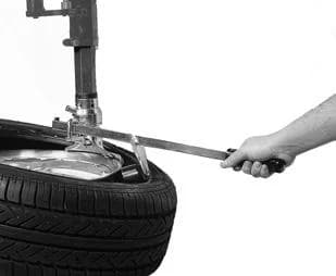Рычаг прижима борта (третья рука) Giuliano HD для шиномонтажного станка