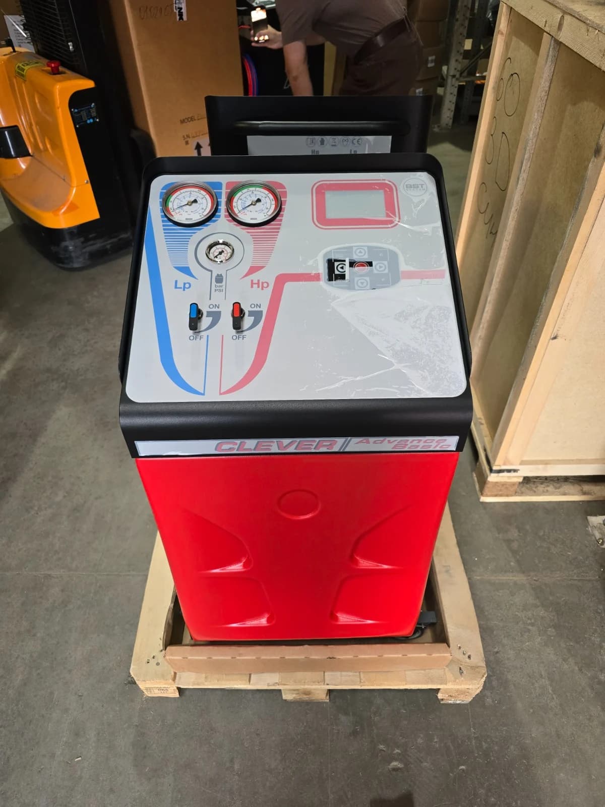 Станция SPIN CLEVER ADVANCE — подключение шлангов и сервисных портов