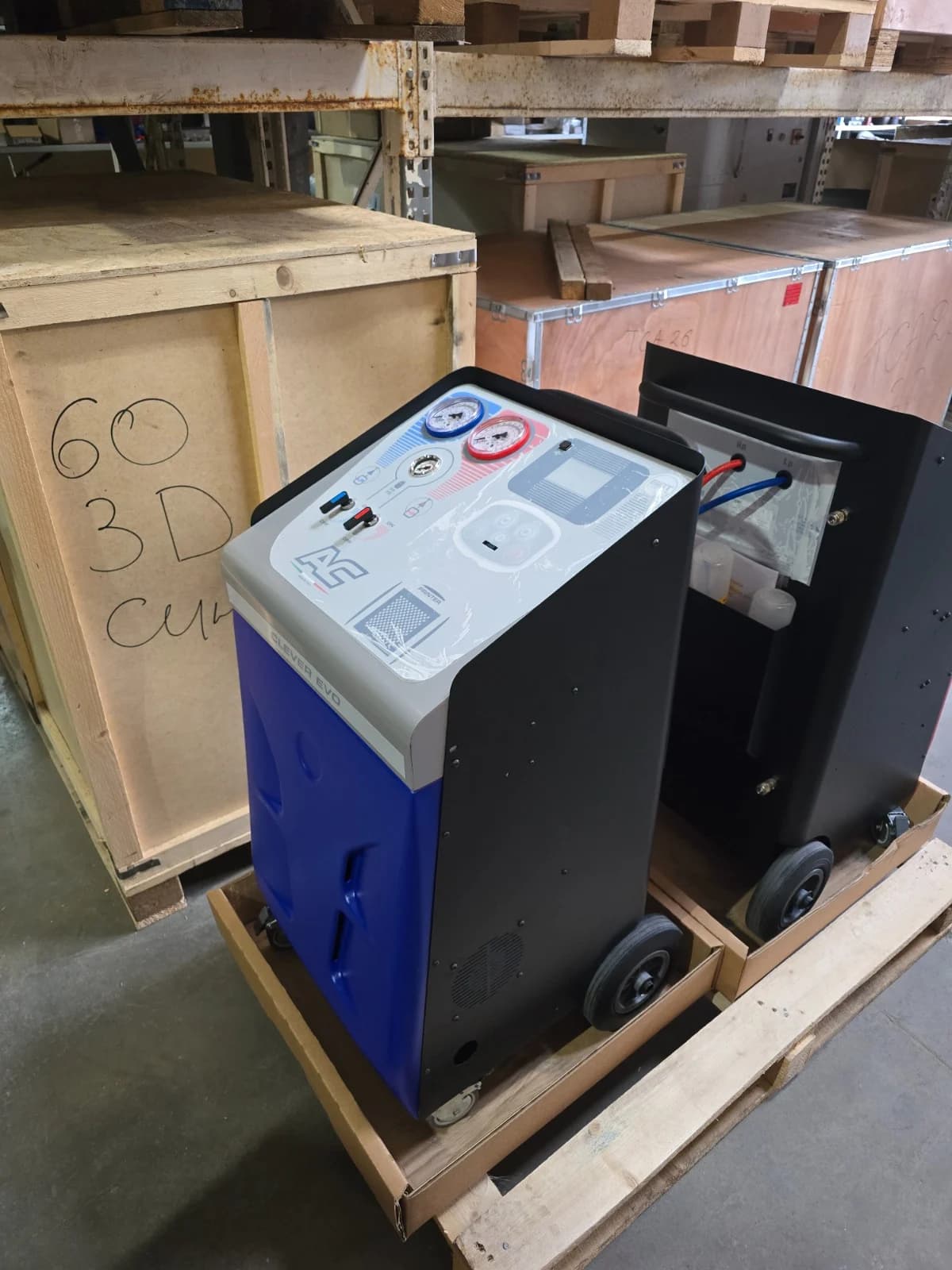 Автоматическая станция для заправки кондиционеров SPIN (Италия) CLEVER EVO арт. 01.018.50 WB