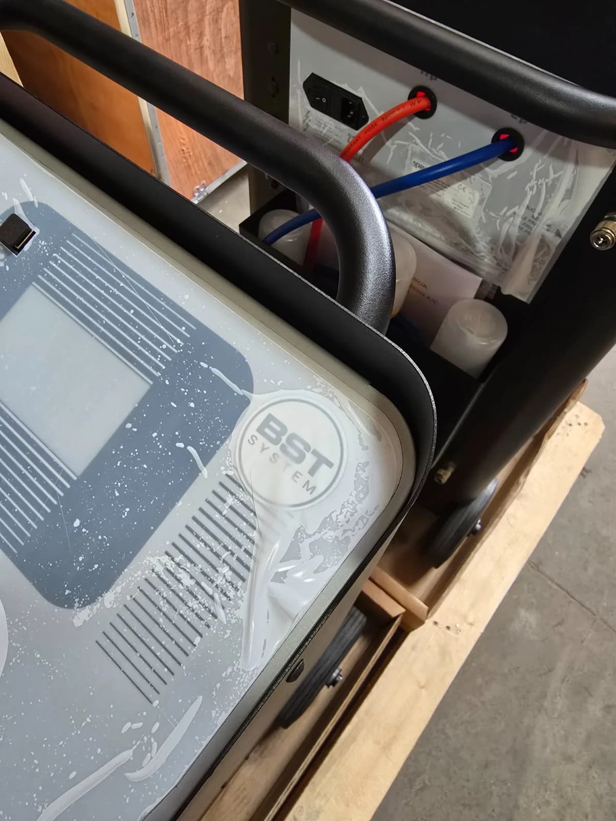 Автоматическая станция для заправки кондиционеров SPIN (Италия) CLEVER EVO арт. 01.018.50 WB