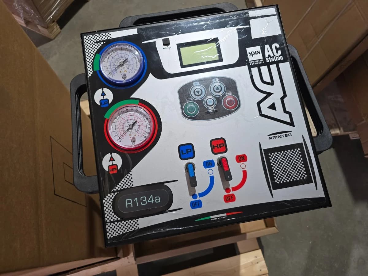 Автоматическая станция для заправки кондиционеров SPIN (Италия) ELISA EVO, R-134a, 10 кг, арт. 01.029.05