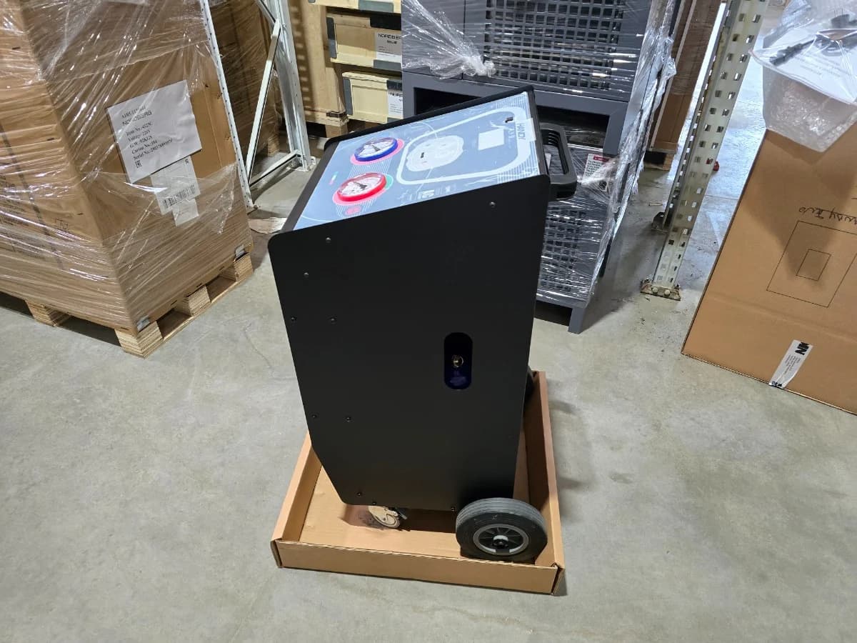 Автоматическая станция для заправки кондиционеров SPIN (Италия) HANDY EVO, R-134a, 10 кг, арт. 01.028.00