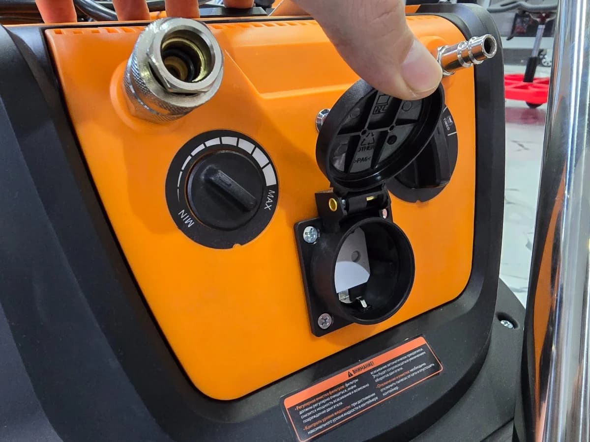 Промышленный пылесос для электро- и пневмоинструмента1600 Вт, 40 л Wiederkraft WDK-DUSTER EP+