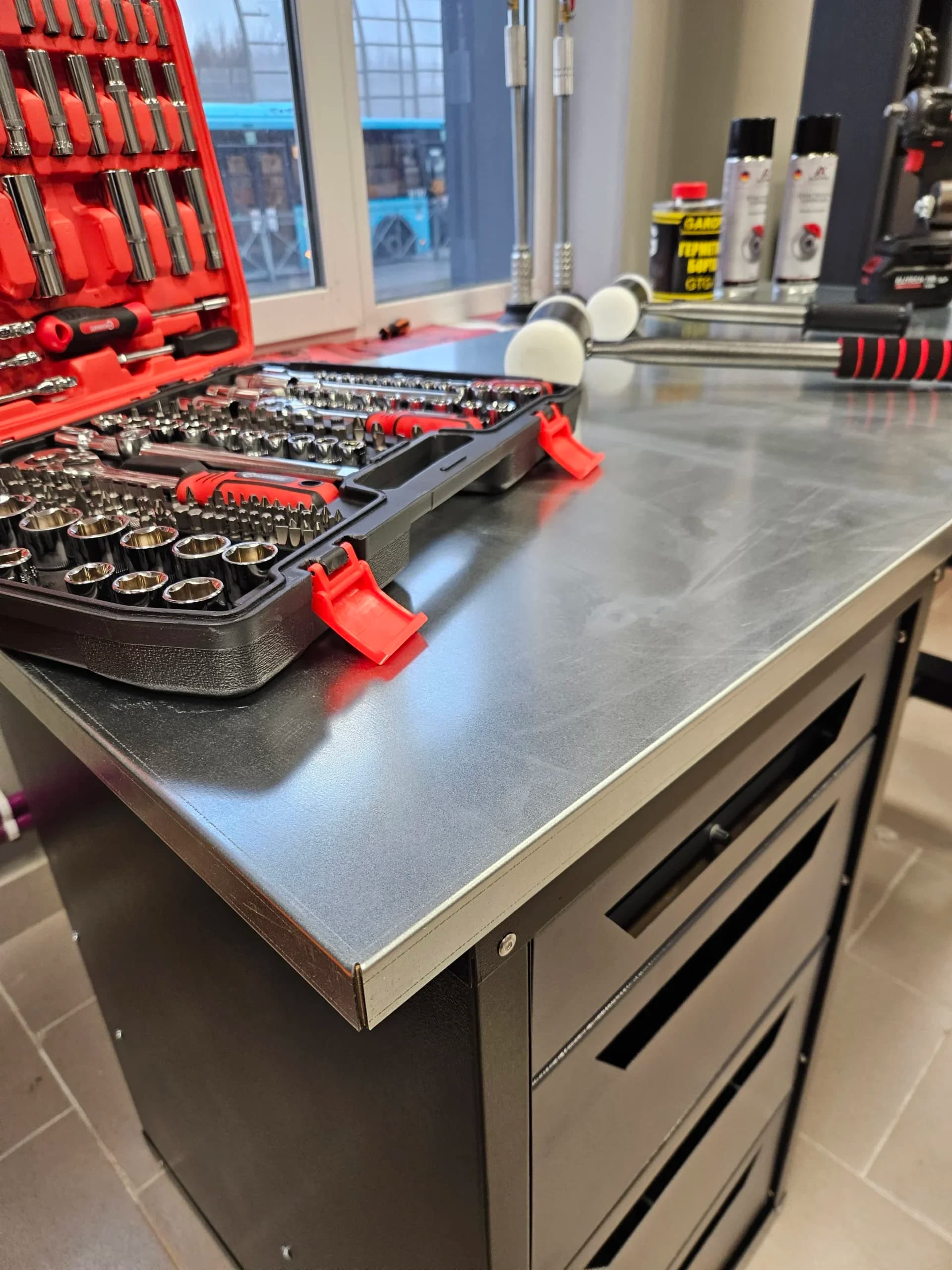 Верстак слесарный однотумбовый 4 ящика серый 1400 Garopt GT1400STY4.grey