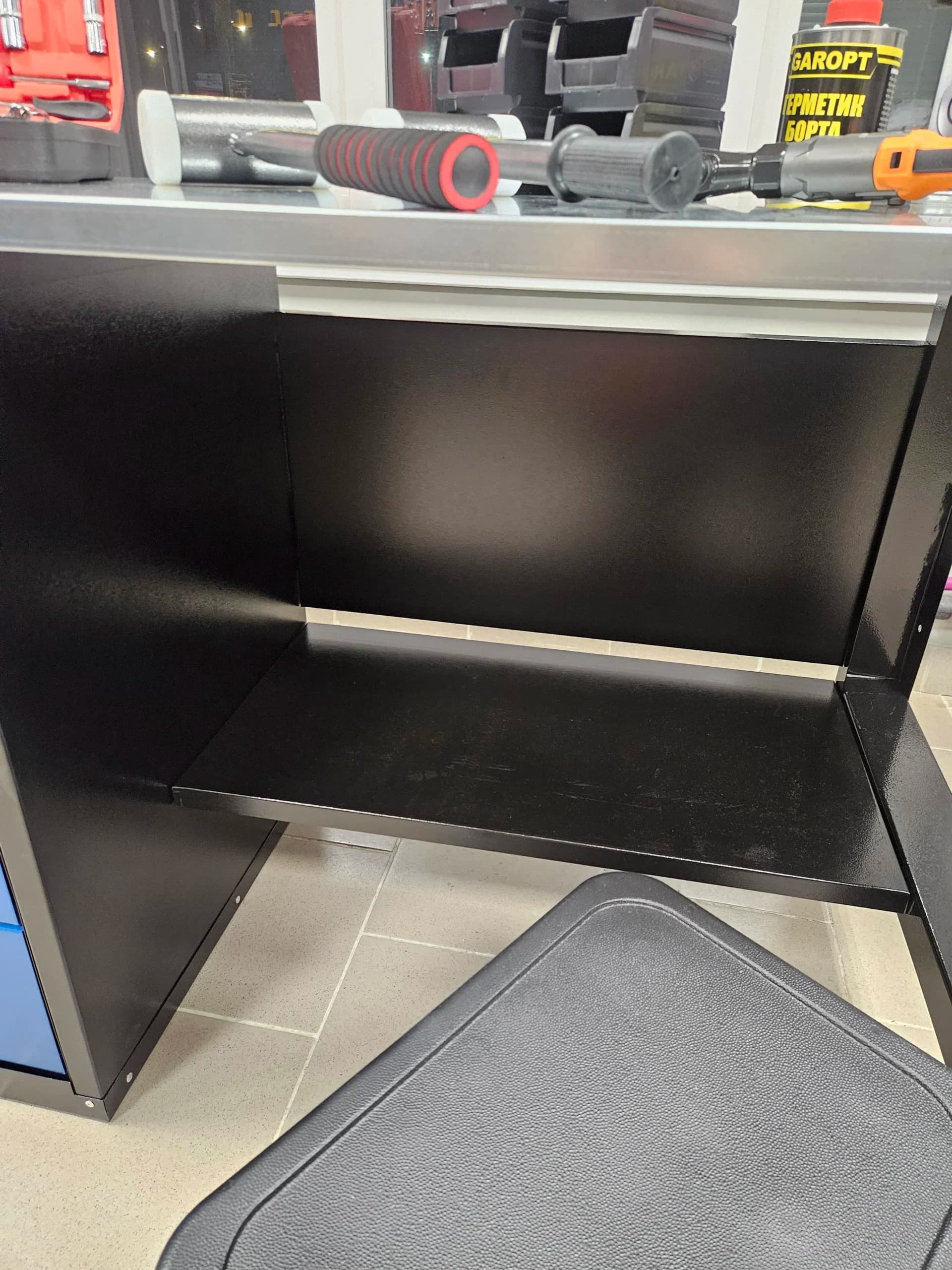 Верстак слесарный однотумбовый 5 ящиков синий 1400 Garopt GT1400STY5.blue