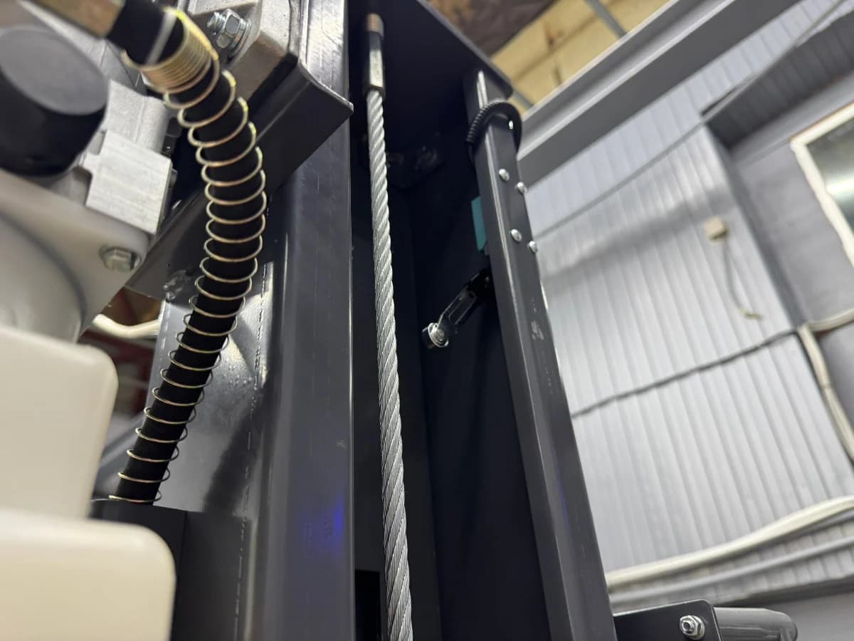 Четырёхстоечный гидравлический подъёмник 5 тонн Wiederkraft WDK-545