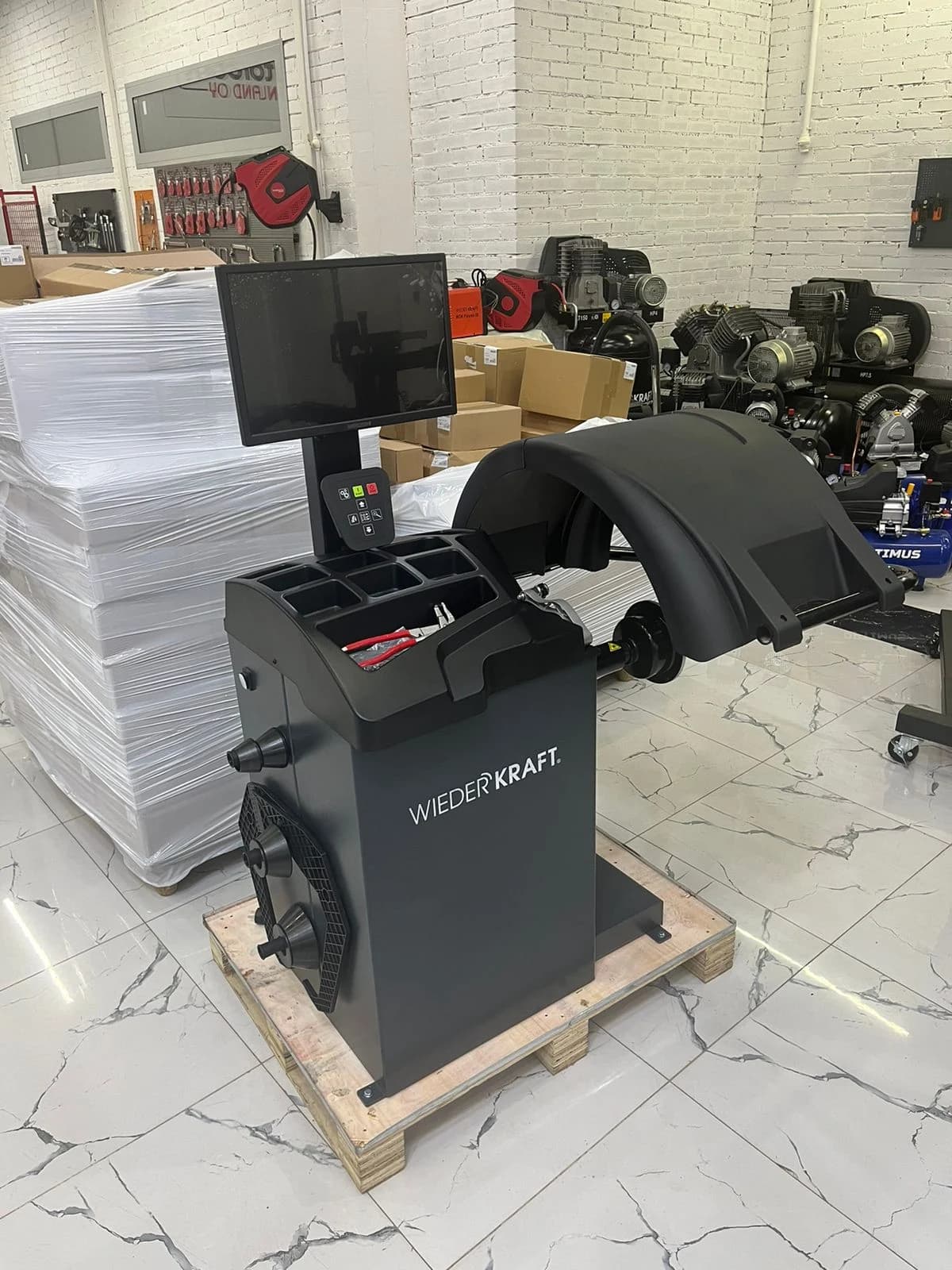 WiederKraft WDK-777B — панель управления и режимы ALU