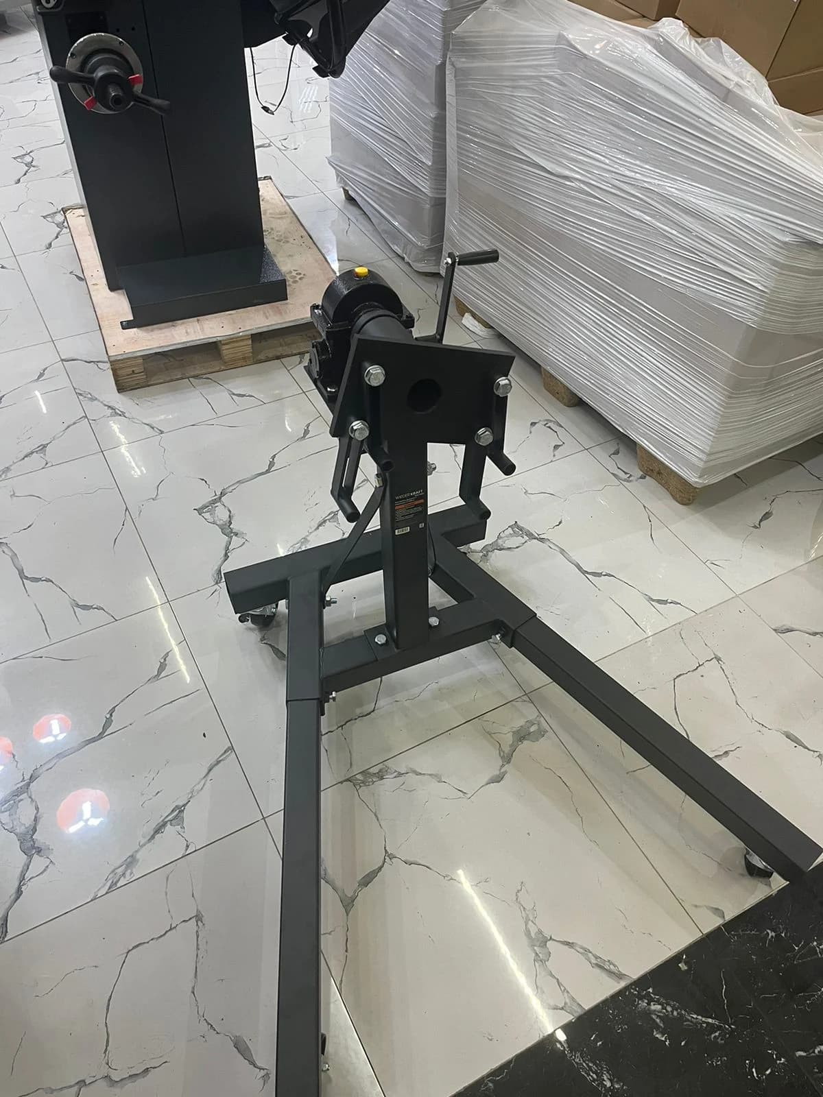 Кантователь двигателя WDK-82685 — редуктор и механизм вращения