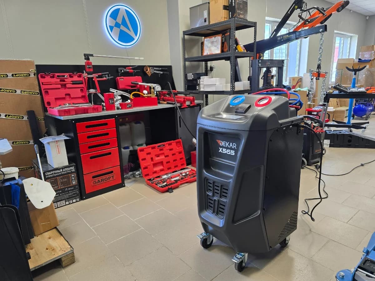 Dekar X565 — панель управления с сенсорным экраном