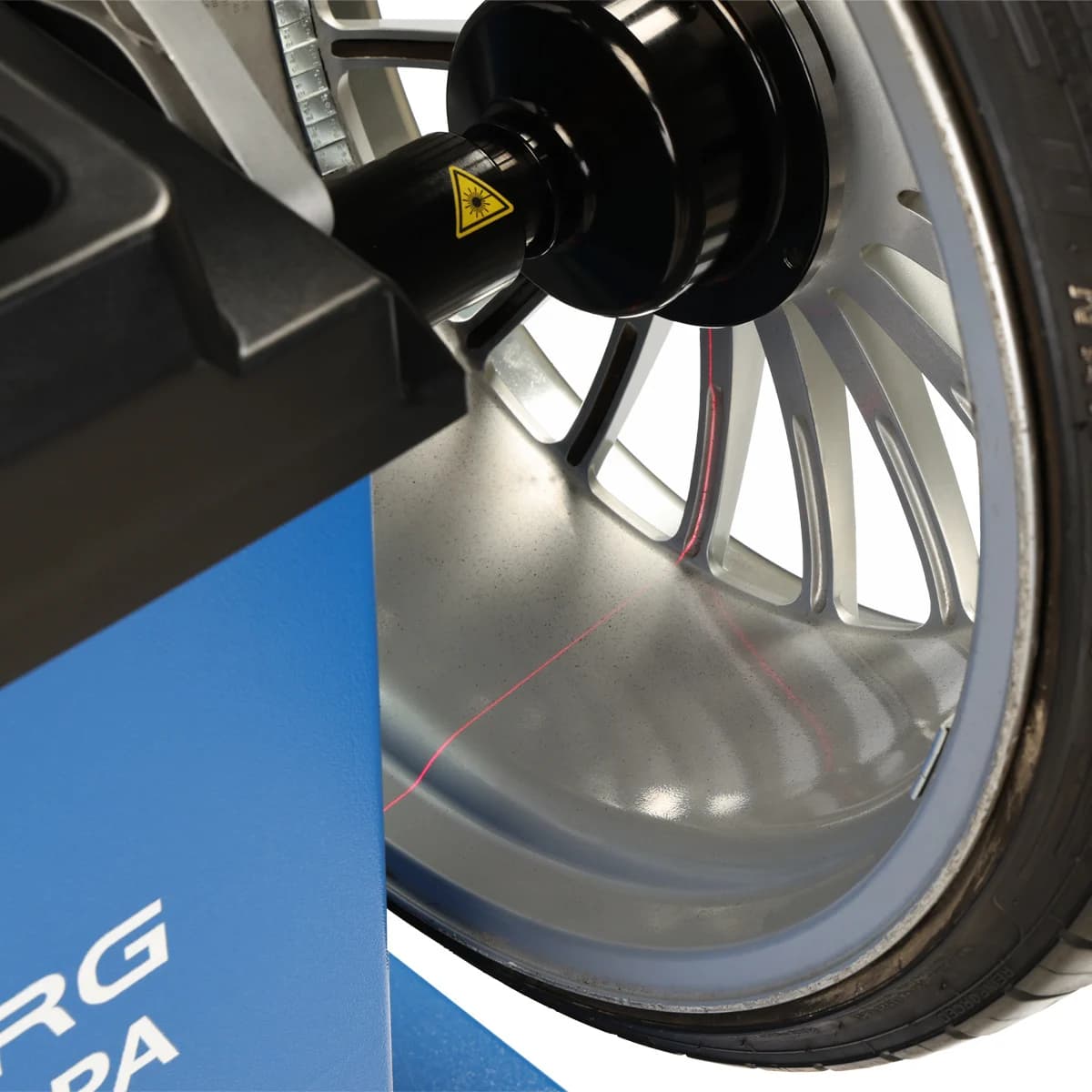 NORDBERG 4523PA — вид сзади, электрический отсек