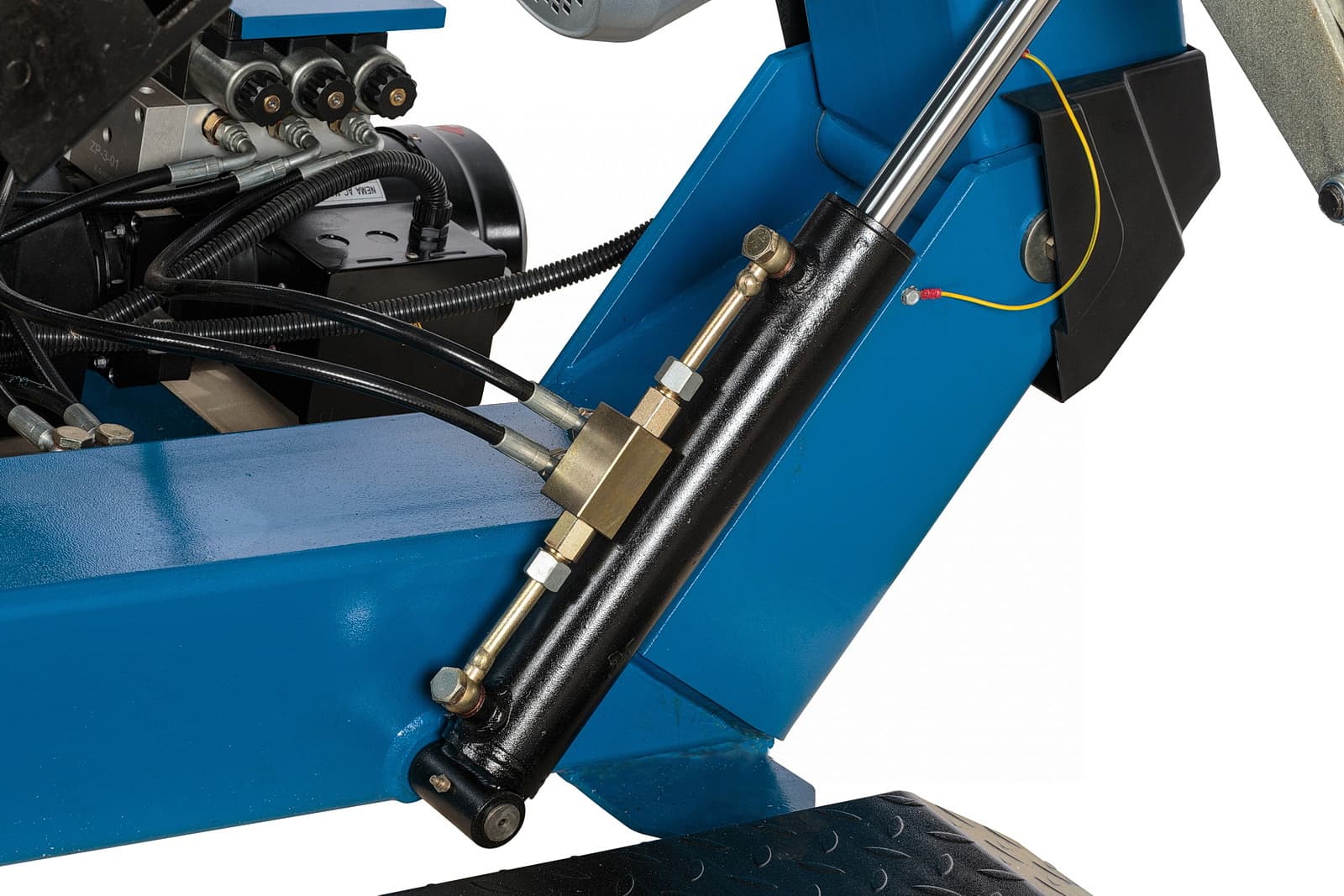 NORDBERG 46TRKE — вид сзади, электрический привод