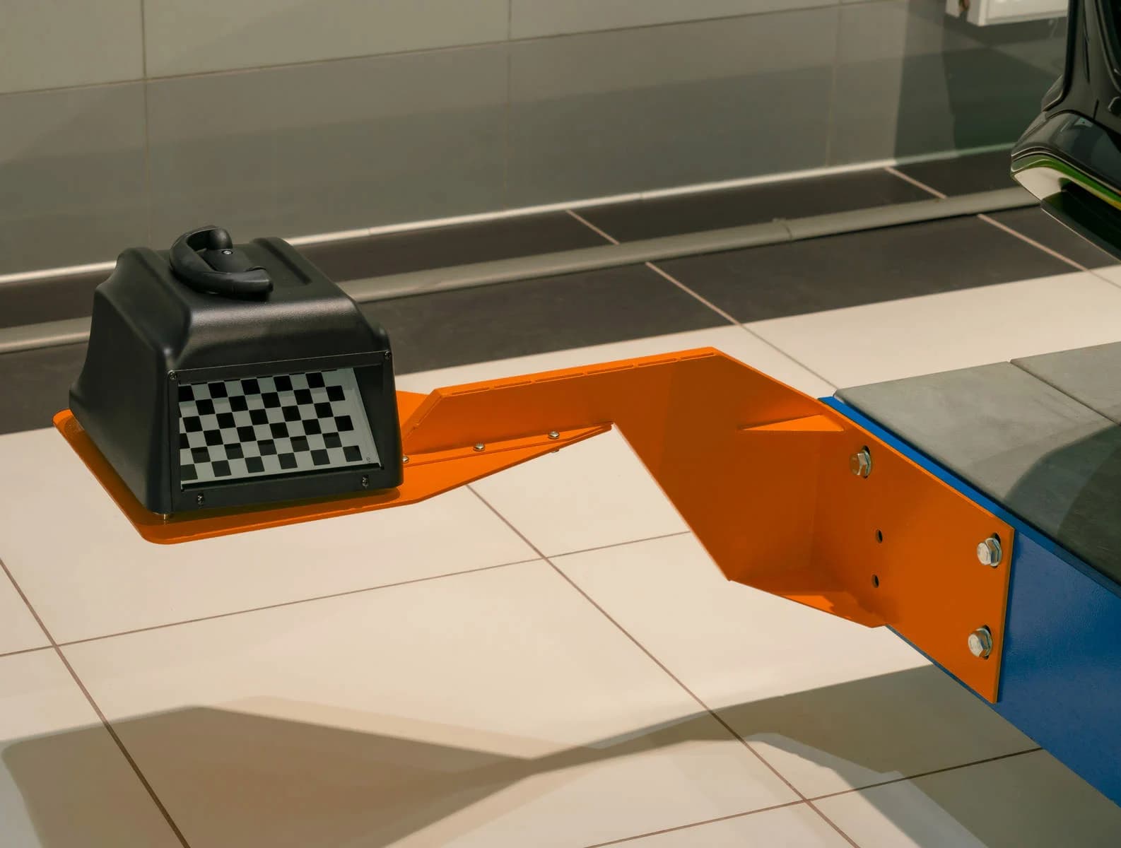 Стенд сход-развал 3D ТехноВектор 7202 MC — мобильный, 2 камеры, стойка Light