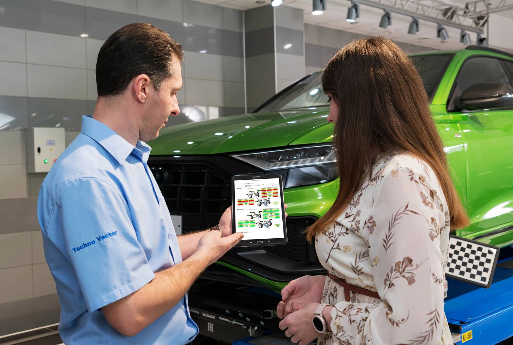 Стенд сход-развал 3D ТехноВектор 7202 MC — мобильный, 2 камеры, стойка Light