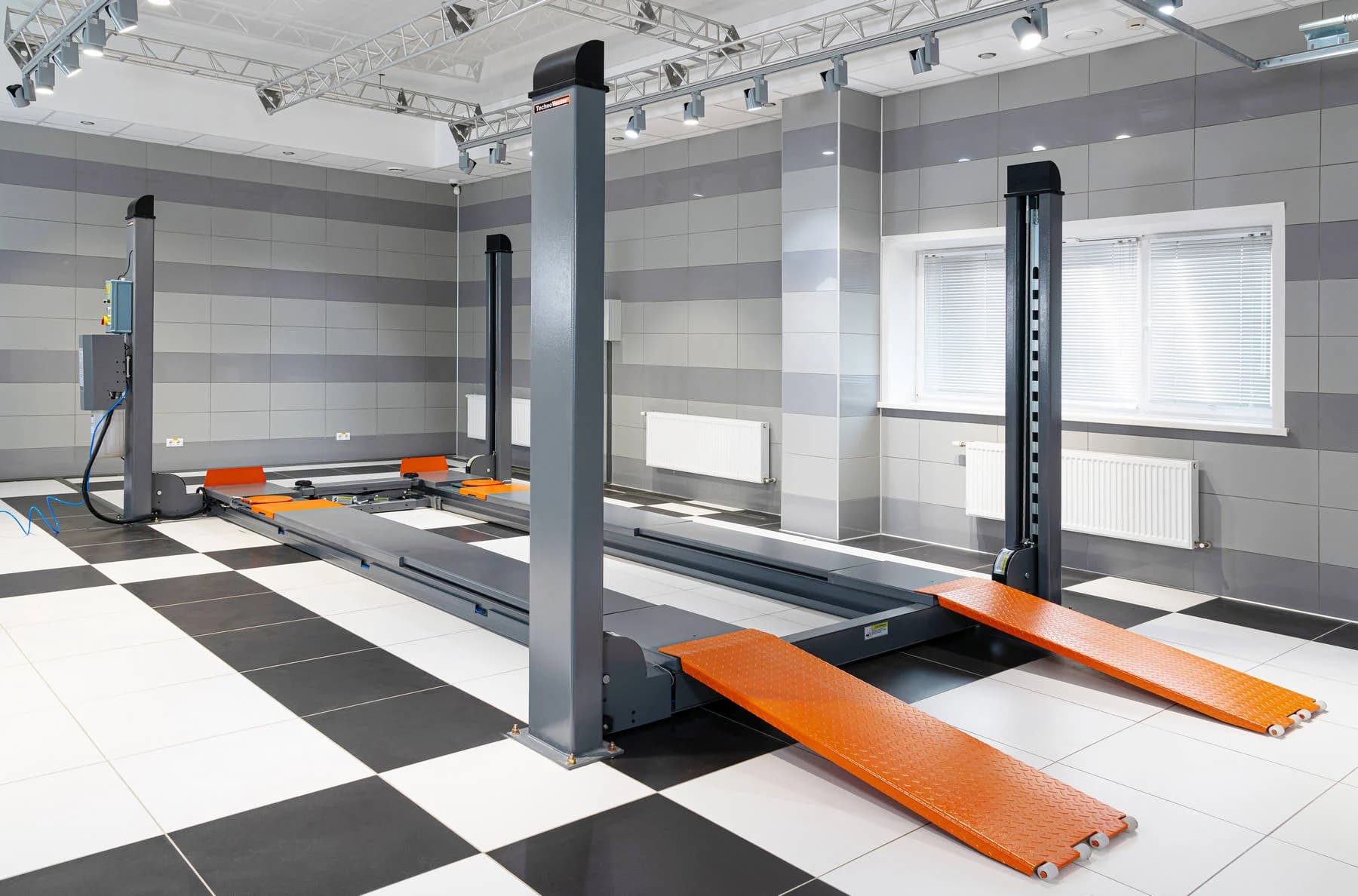 Подъемник четырехстоечный SHL-4-450DE