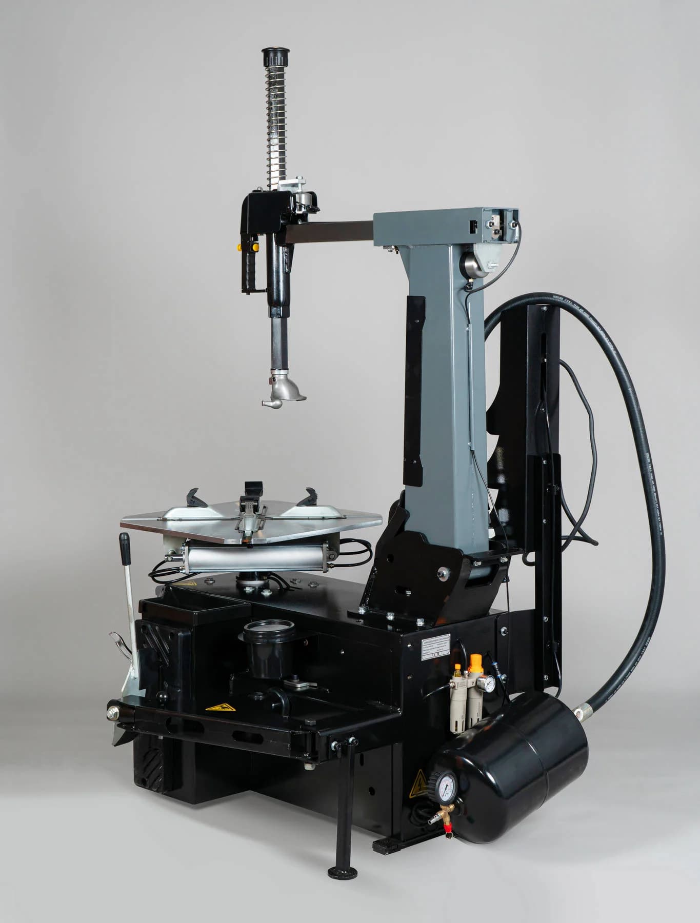 iPRO TM7 — монтажная головка крупным планом