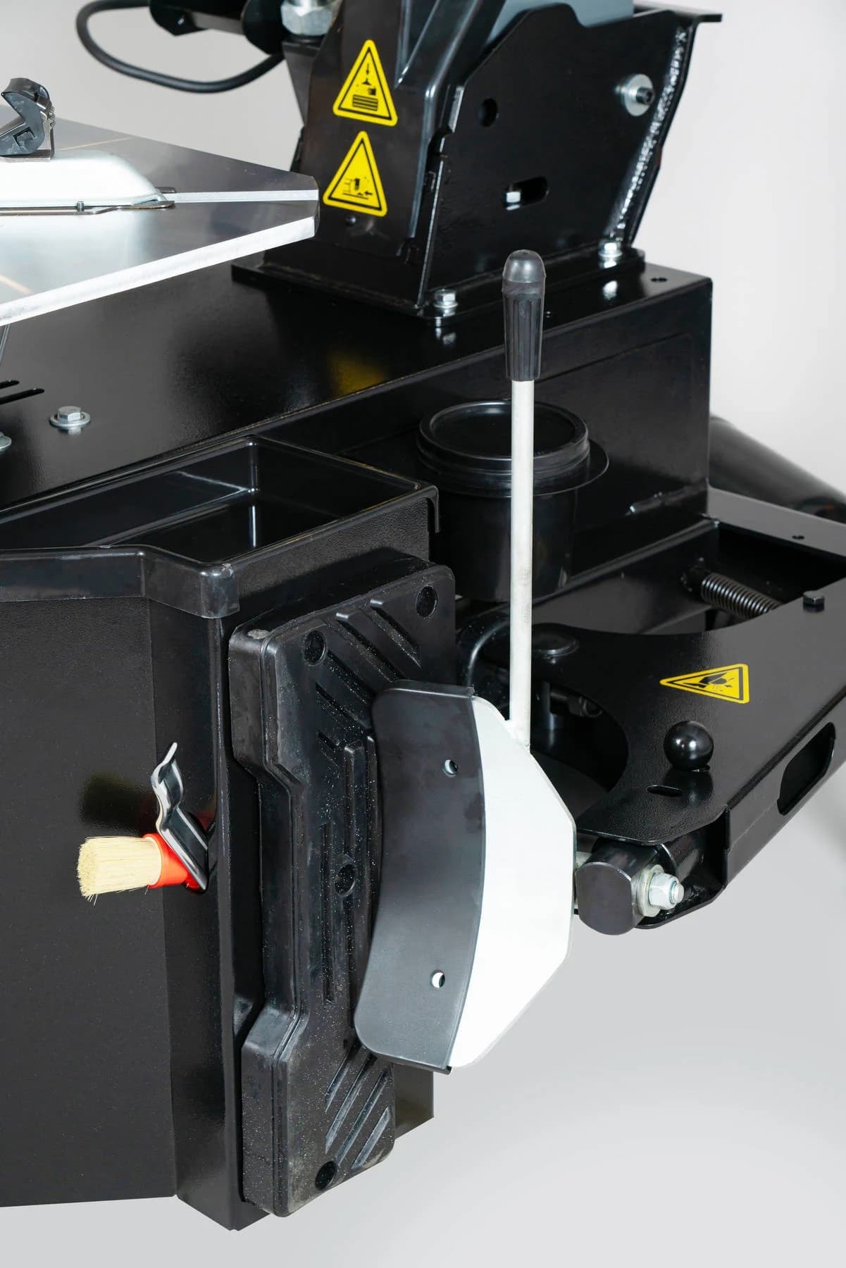 iPRO TM7 — кулачковый зажим диска на столе