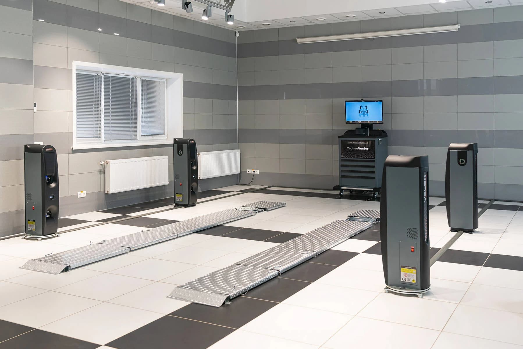 Стенд проездного контроля ТехноВектор 8 T 8214 VELOX — 10 камер, 2 моста