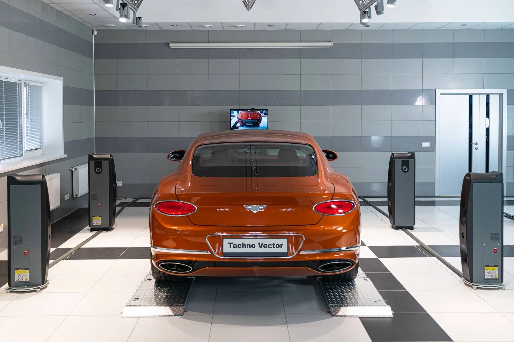 Стенд проездного контроля ТехноВектор 8 T 8214 VELOX — 10 камер, 2 моста