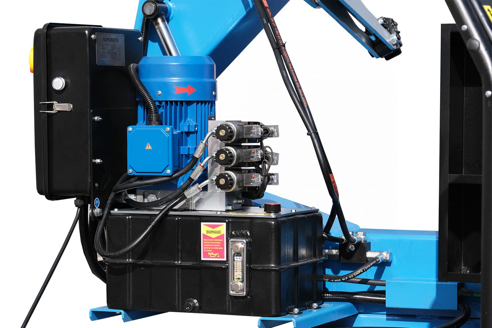 NORDBERG 46TRK26 — гидравлический механизм отжима борта