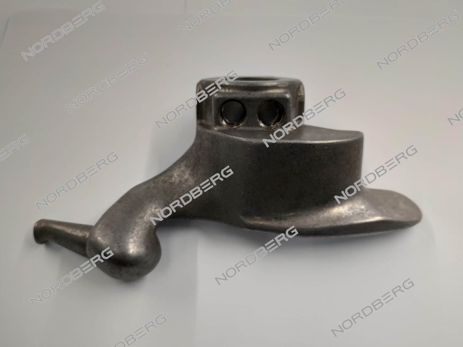 Металлическая монтажная головка Nordberg для станков 4638, 4639.5, 4640