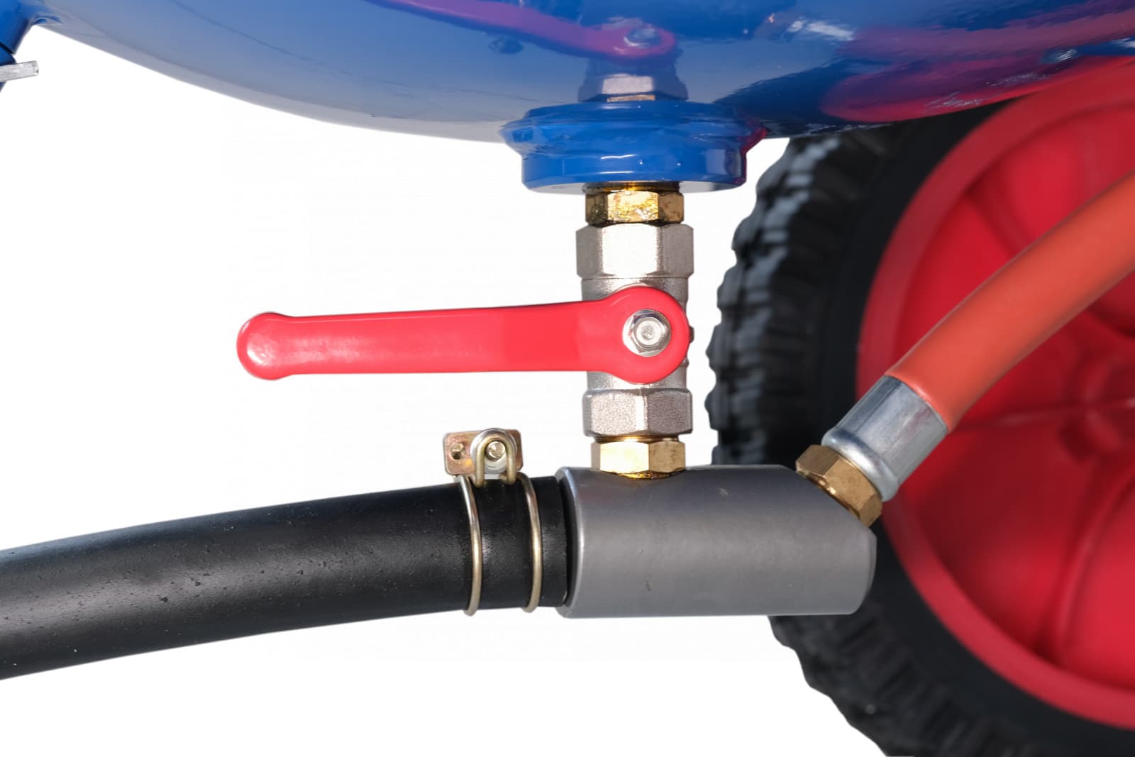 Передвижная пескоструйная установка NSP20 в рабочем положении