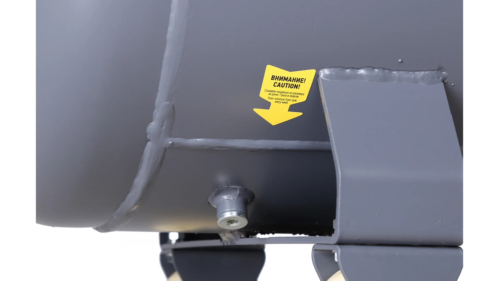 Компрессор винтовой Nordberg NCF7,5R — 5,5 кВт / 10 бар / ресивер 230 л