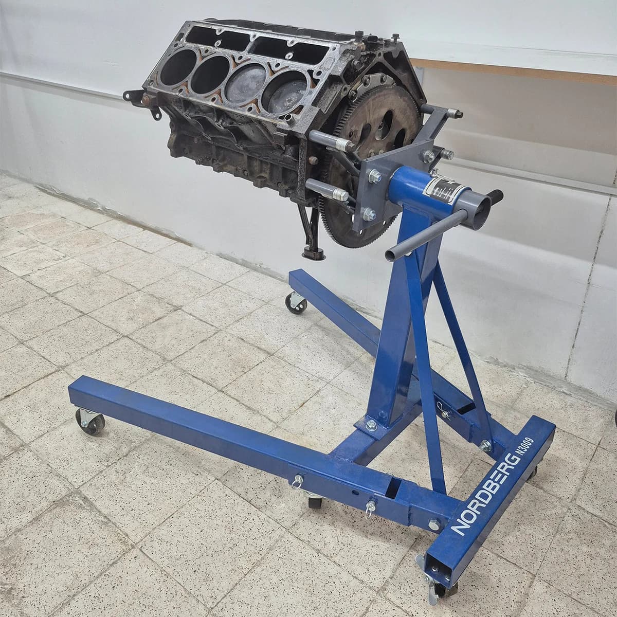 Стенд для ремонта двигателя Nordberg N3009 — складной, 900 кг, вращение 360°
