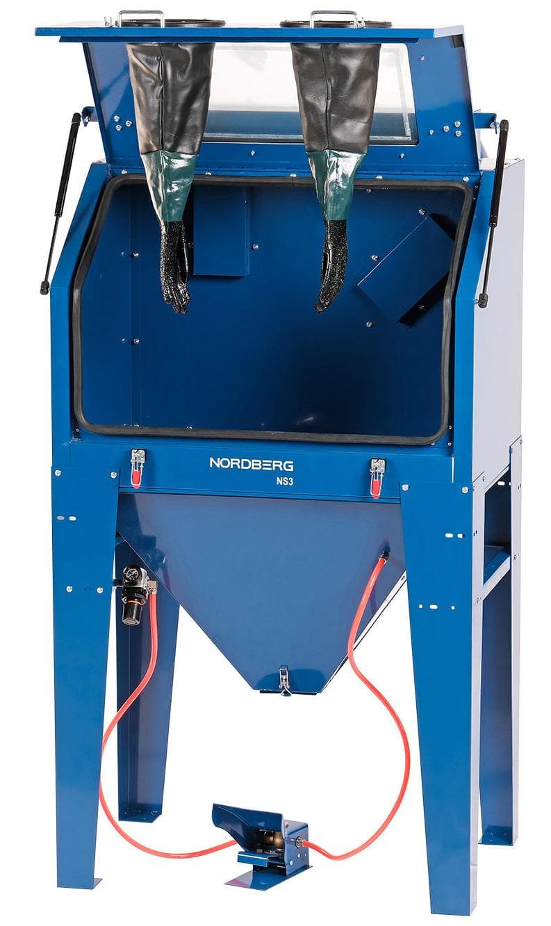 Пескоструйная камера Nordberg NS3 — рабочая камера с подсветкой