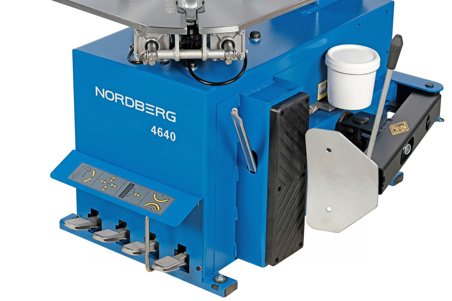 NORDBERG 4640 — монтажная головка крупным планом