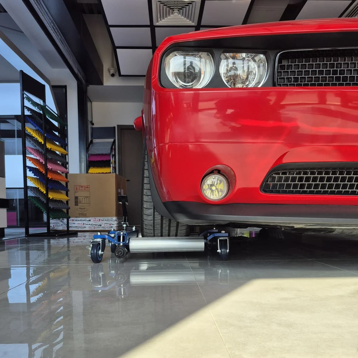 Тележка гидравлическая для перемещения автомобиля