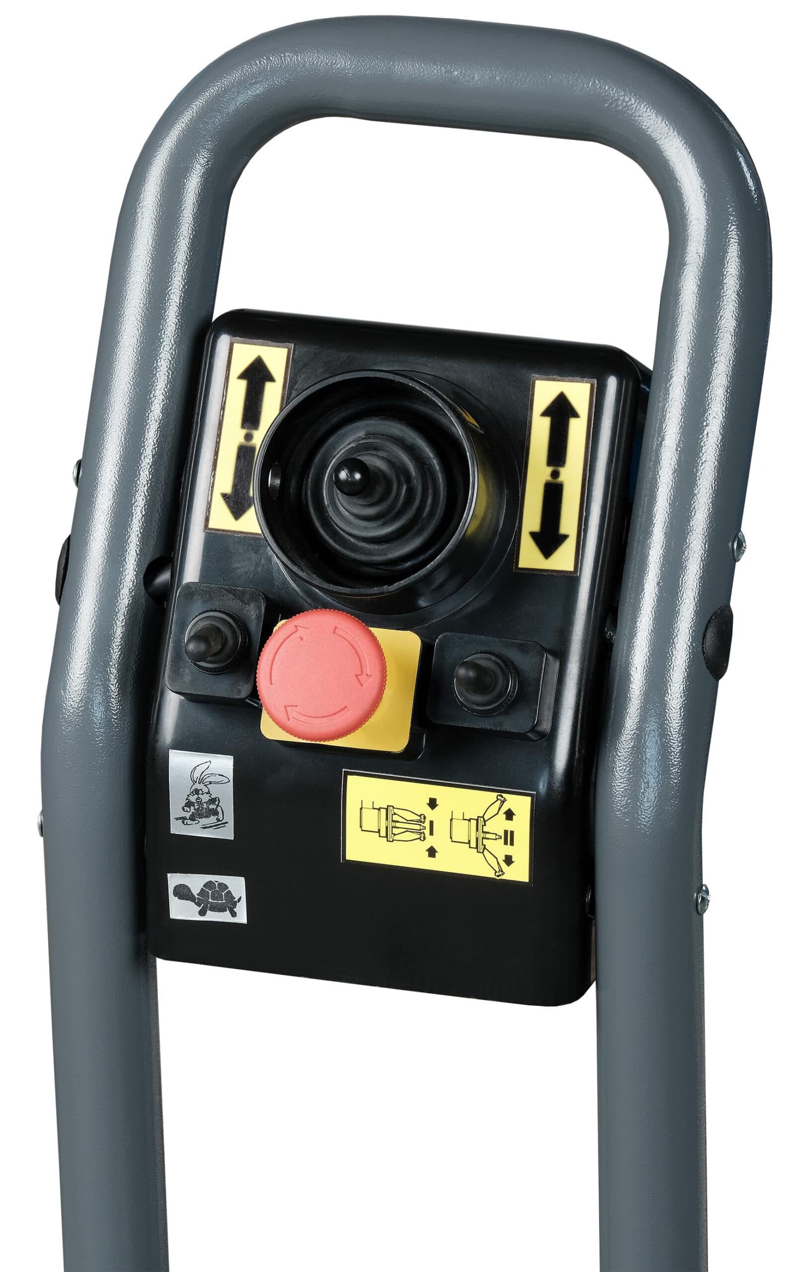 NORDBERG 46TRK30 — вид сзади, гидравлическая система