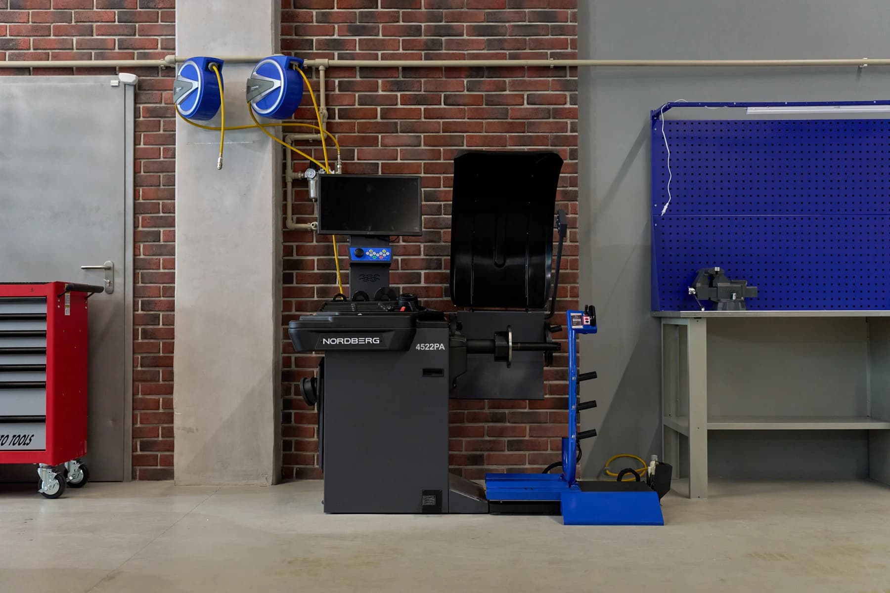 NORDBERG 4522PA — общий вид рабочего места оператора