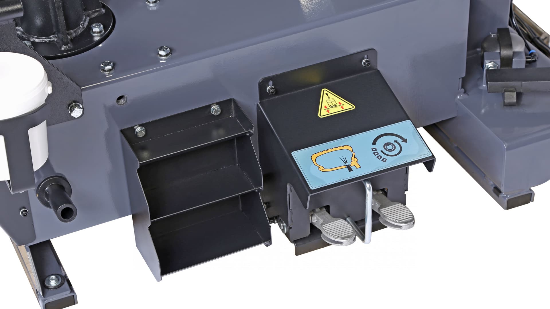 NORDBERG 4637 — кулачки стола с защитными накладками