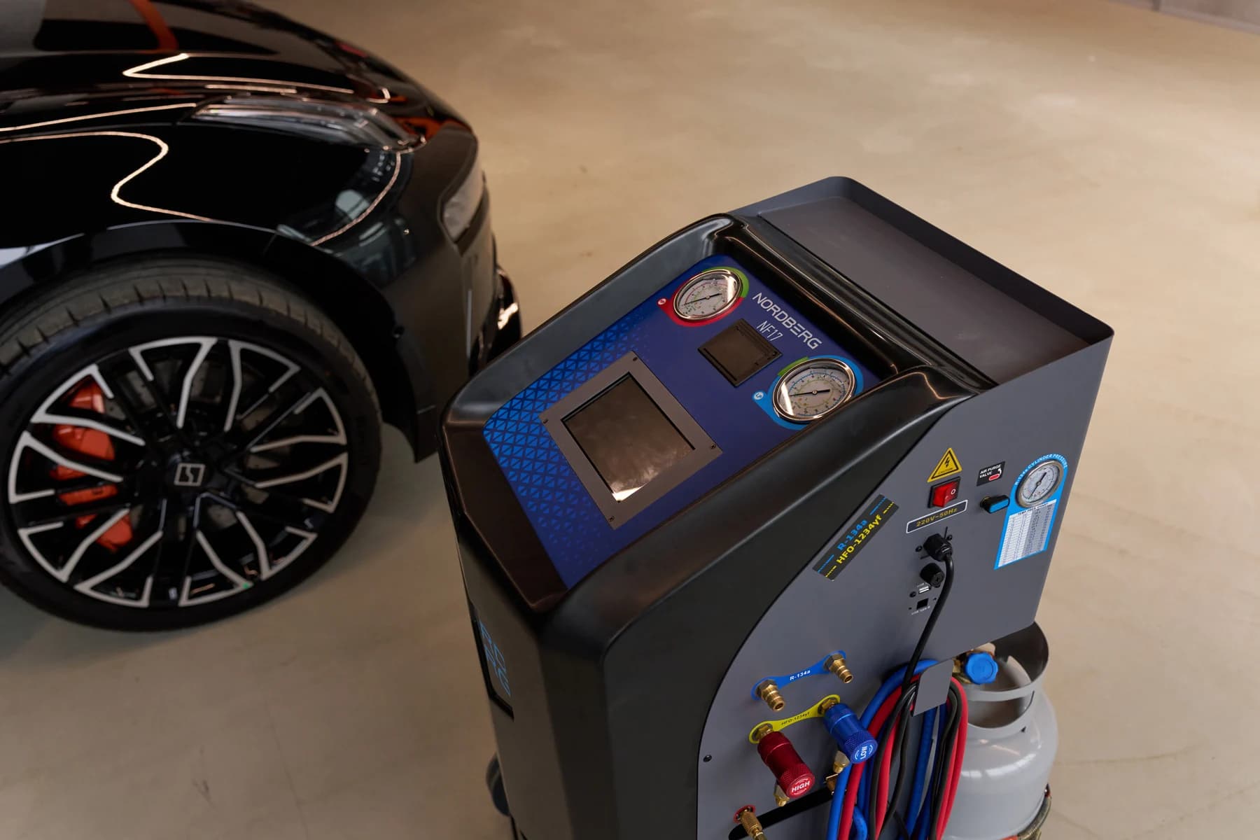 Установка автомат для заправки автомобильных кондиционеров (R134a+R1234yf)