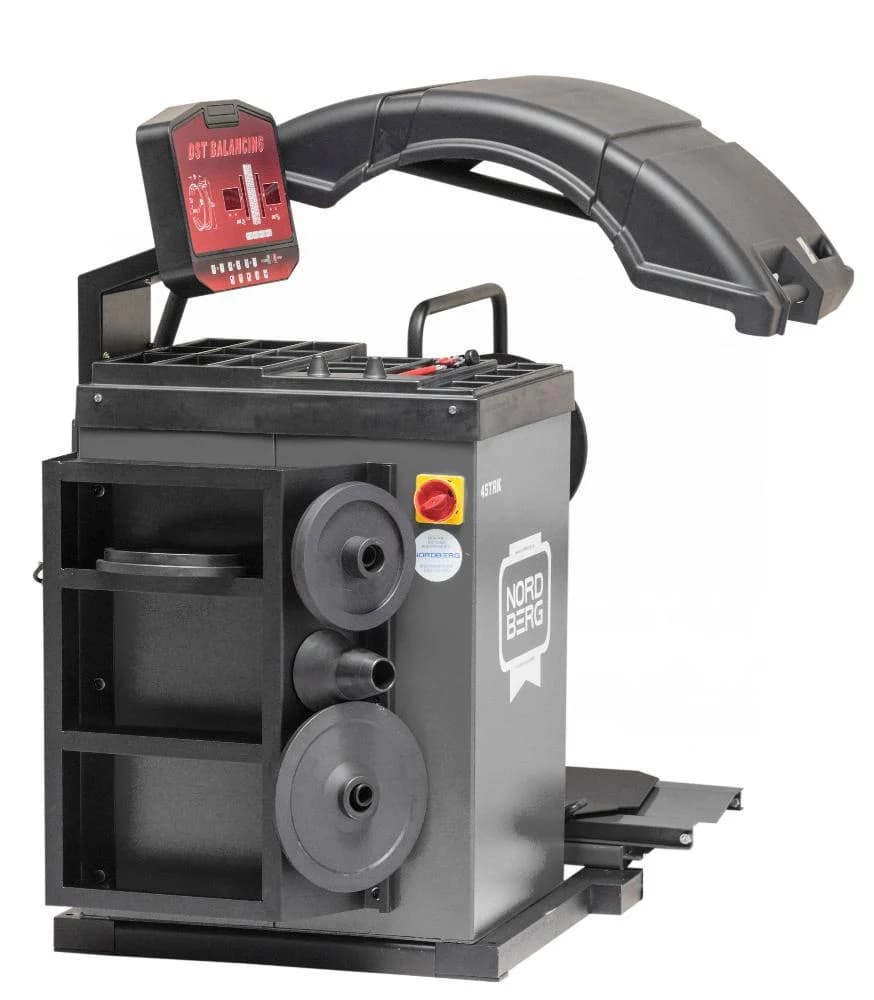 NORDBERG 45TRK — вид сбоку, зона установки грузового колеса