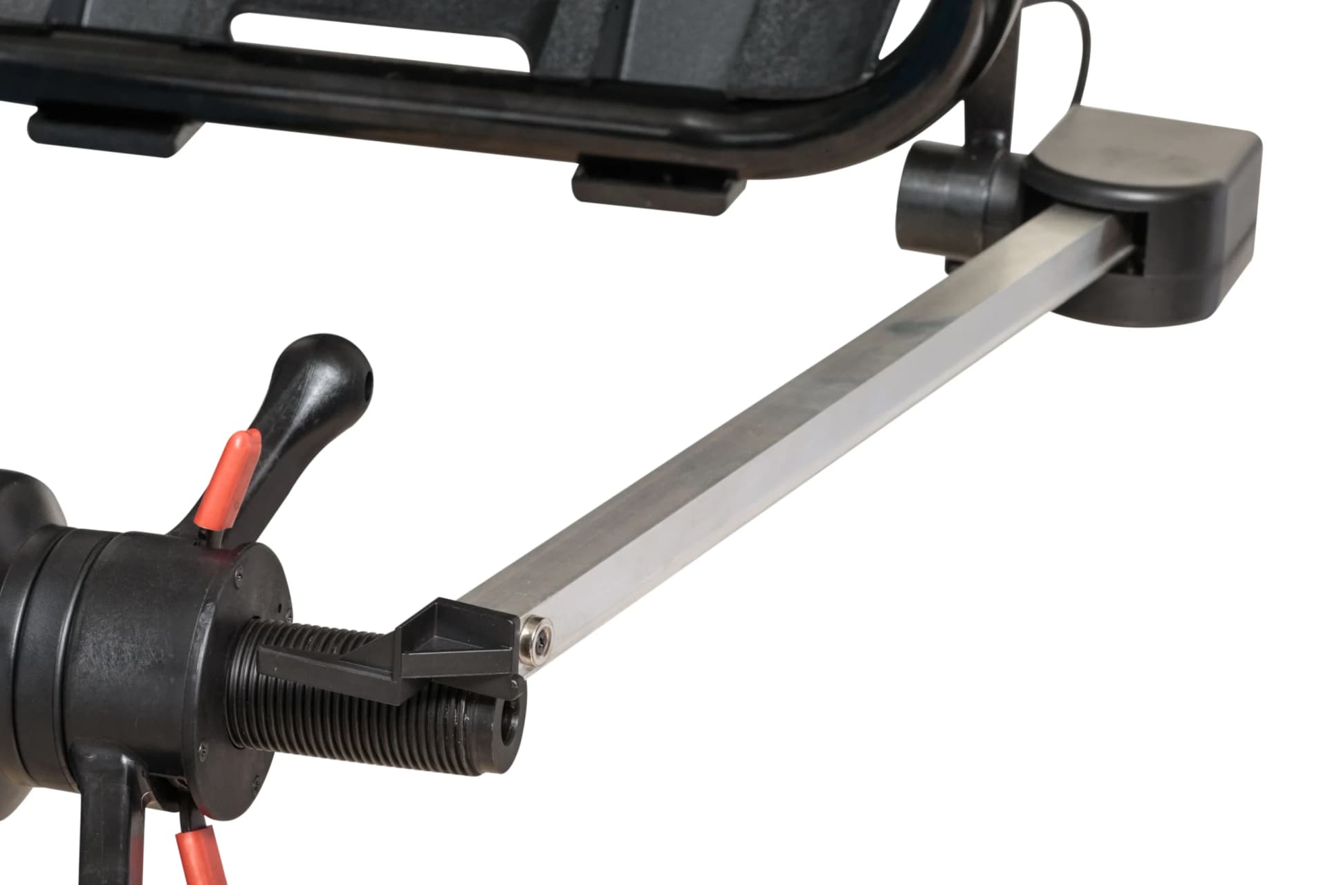 NORDBERG 4523A — вид сзади, подключение к сети 220 В