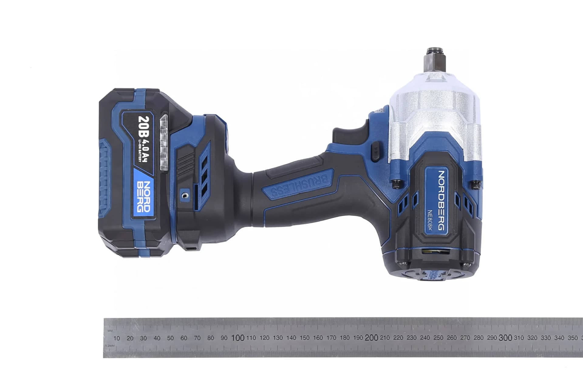 Гайковерт аккумуляторный NORDBERG NE808K — 1/2″, 1000 Нм, 20 В, 2 аккум.