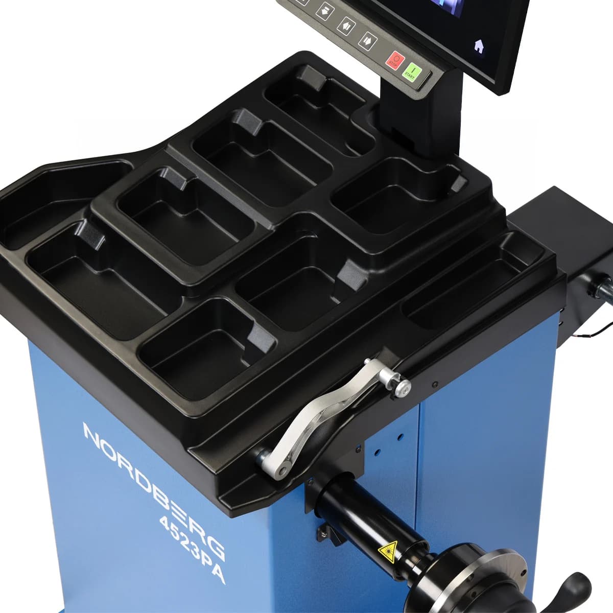 NORDBERG 4523PA — режим ALU на дисплее, литой диск